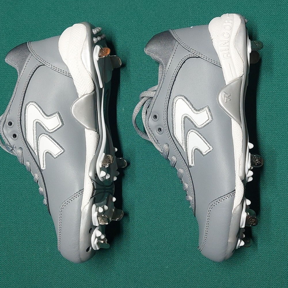 New Ringor Women's Gray Metal Softball Cleats Spikes Size 6.5